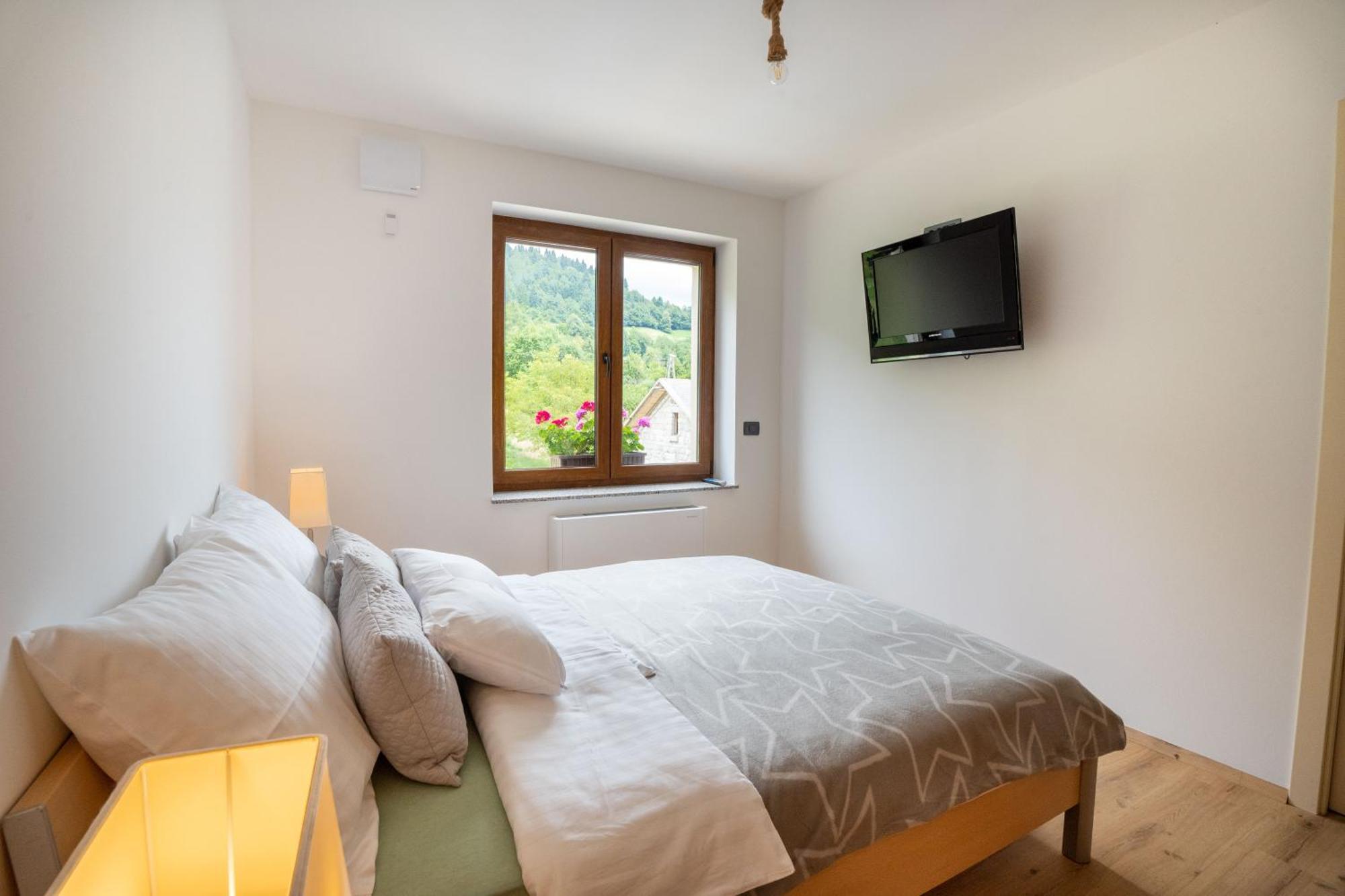 Aparthotel Hom At Vintgar Zgornje Gorje Eksteriør billede