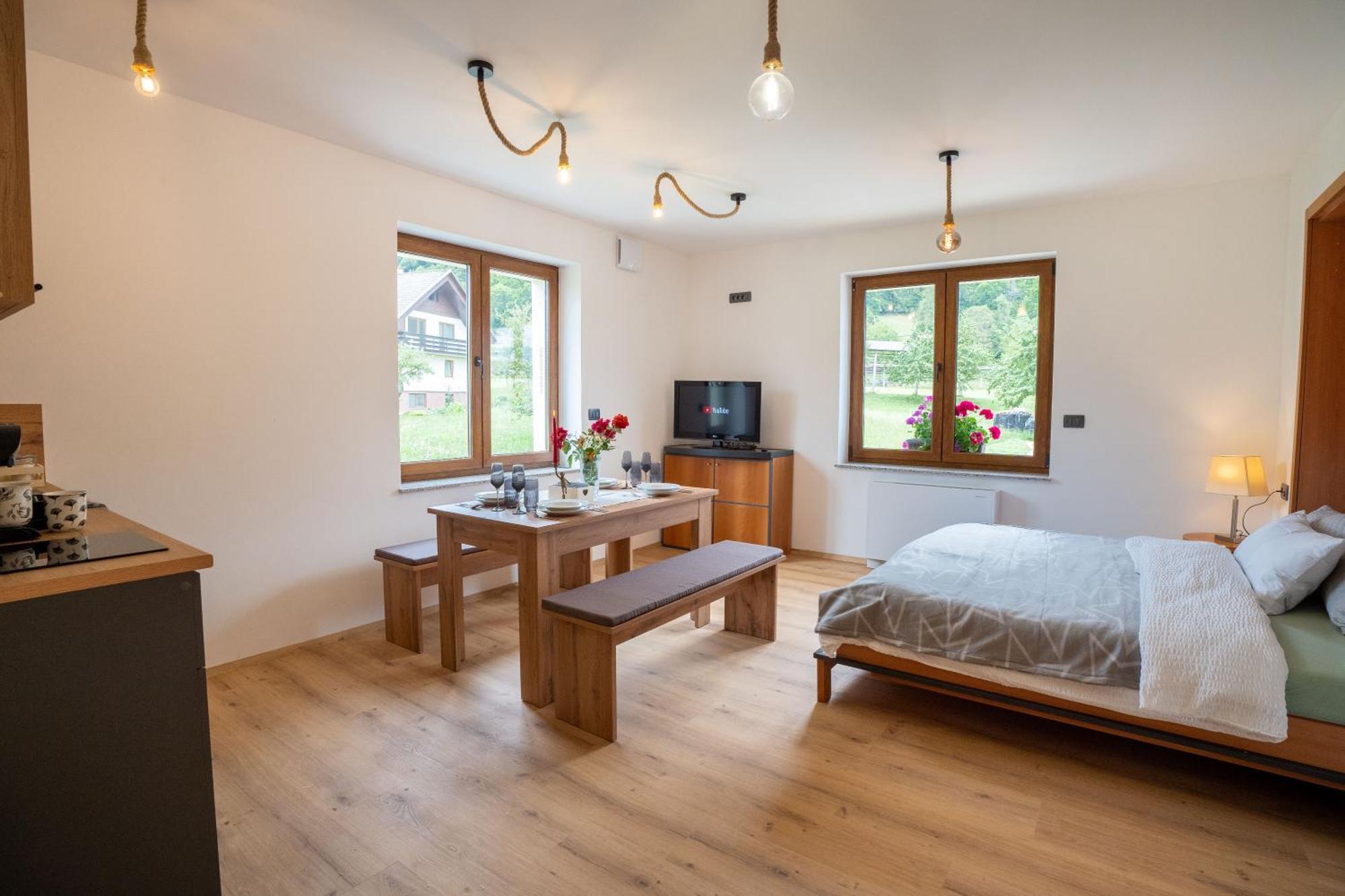 Aparthotel Hom At Vintgar Zgornje Gorje Værelse billede